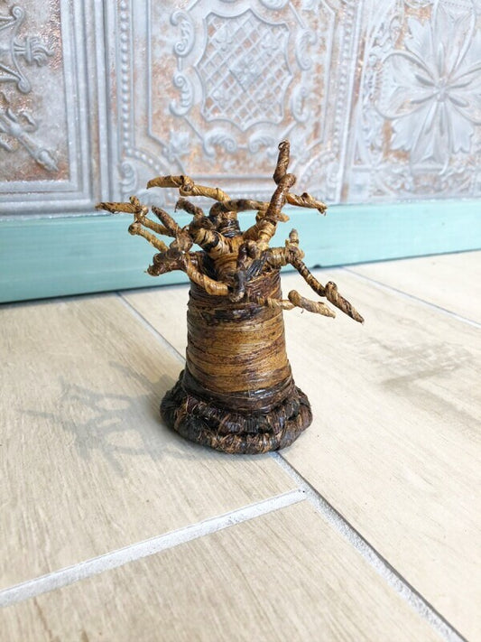 子宝☆生命力の強さで有名な母なる木 バオバブの木☆S 約12センチ