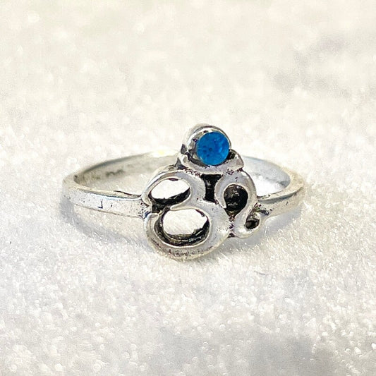 弱ってしまった自分をリフレッシュさせ新たにパワーを得る!神の神秘の紋章【オーン】リング(13号)