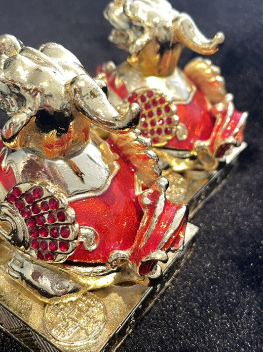 財を咥え!集め!蓄える!風水最強の招財アイテム どんな願いもお任せ♪ 金赤貔貅(ヒキュウ)ペア