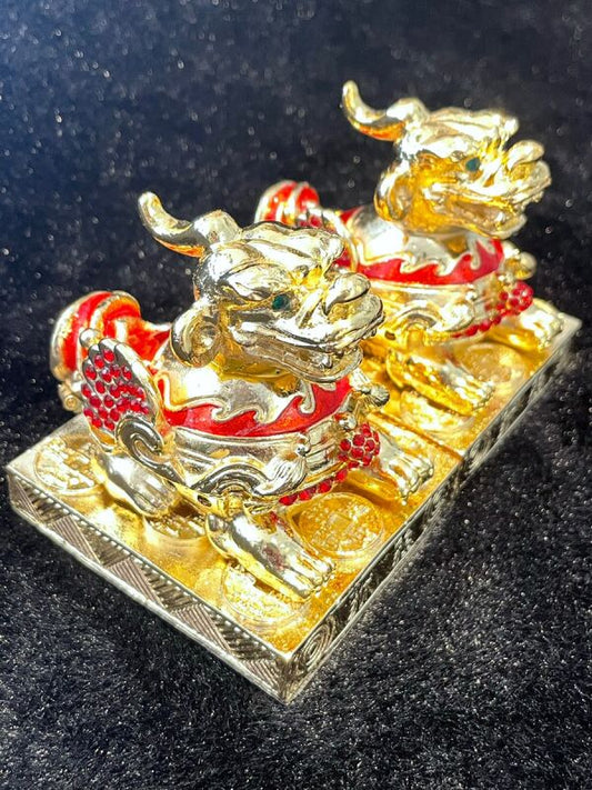 財を咥え!集め!蓄える!風水最強の招財アイテム どんな願いもお任せ♪ 金赤貔貅(ヒキュウ)ペア