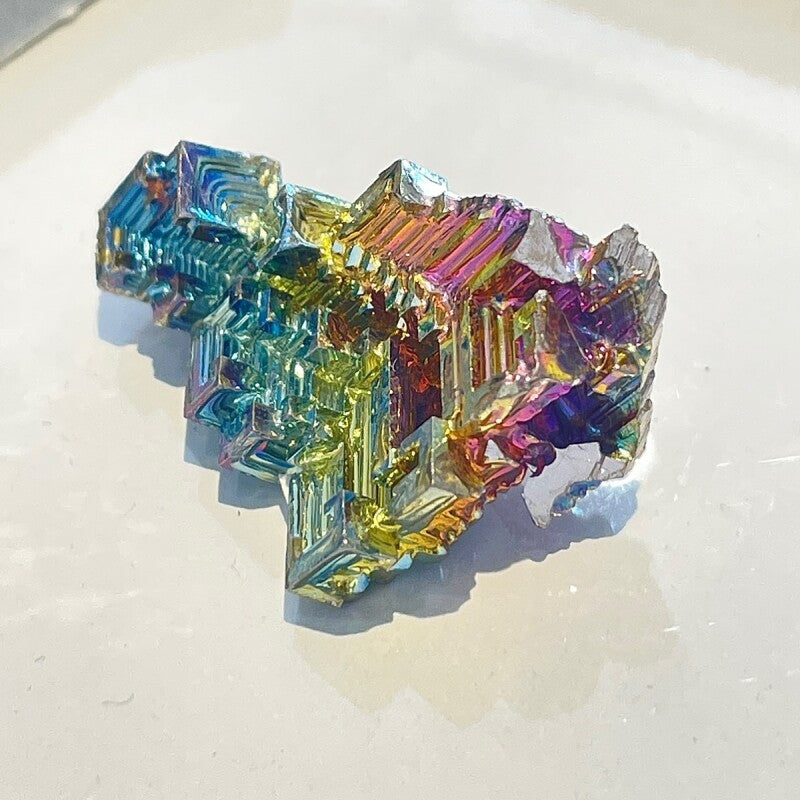 夢や目標に向かって真っ直ぐ前進させ、成功へ導く!ビスマス結晶 A