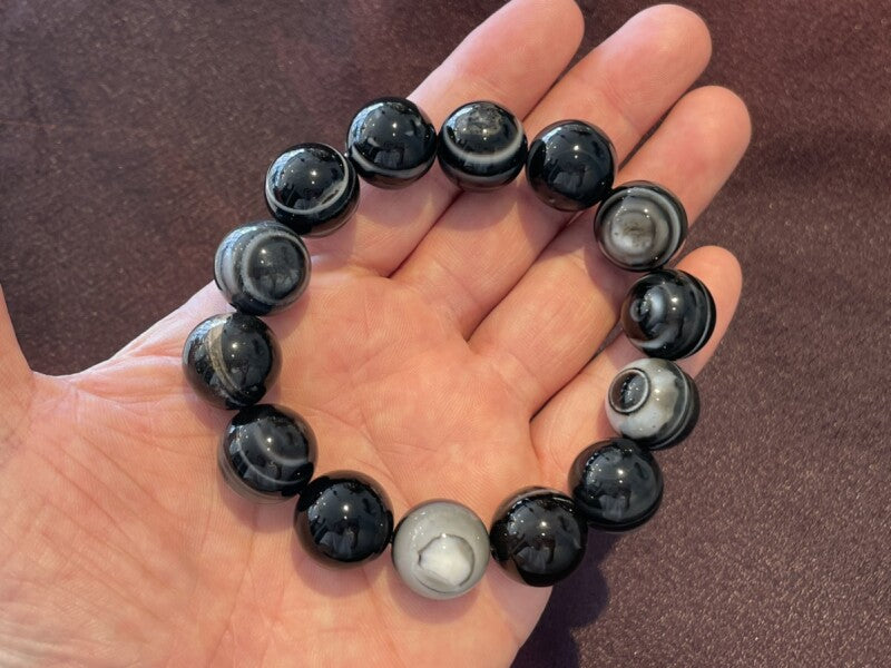 未来を見通す!大迫力!邪気を払いのブラック天眼石ブレスレット 16ミリ珠