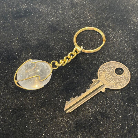強力に浄化!邪気祓い!万能の強運石☆水晶(クリスタル)キーホルダー
