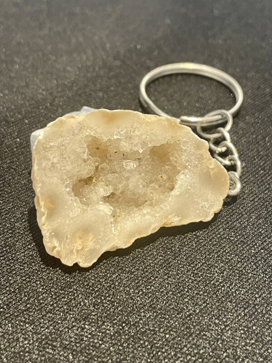 マネーボックス!財宝を集める!【龍穴】トレジャーメノウキーホルダー 原石タイプCC