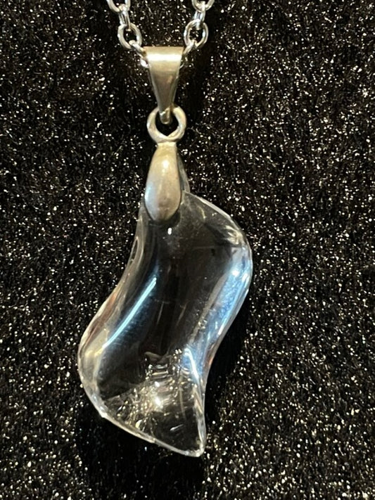 万能の強運石★水晶AAAウエーブネックレス 浄化