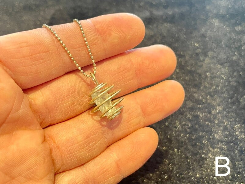 【希少石】恋愛と成功、真実の愛プラシオライト(グリーンアメジスト)ネックレスb