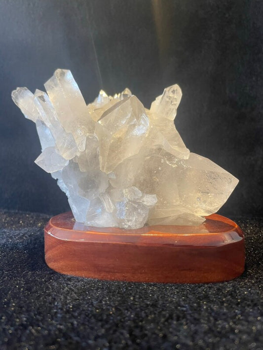 全方向にエネルギーを大放出!人生をより良い方へ変える!神秘の天然水晶群 A 虹入り