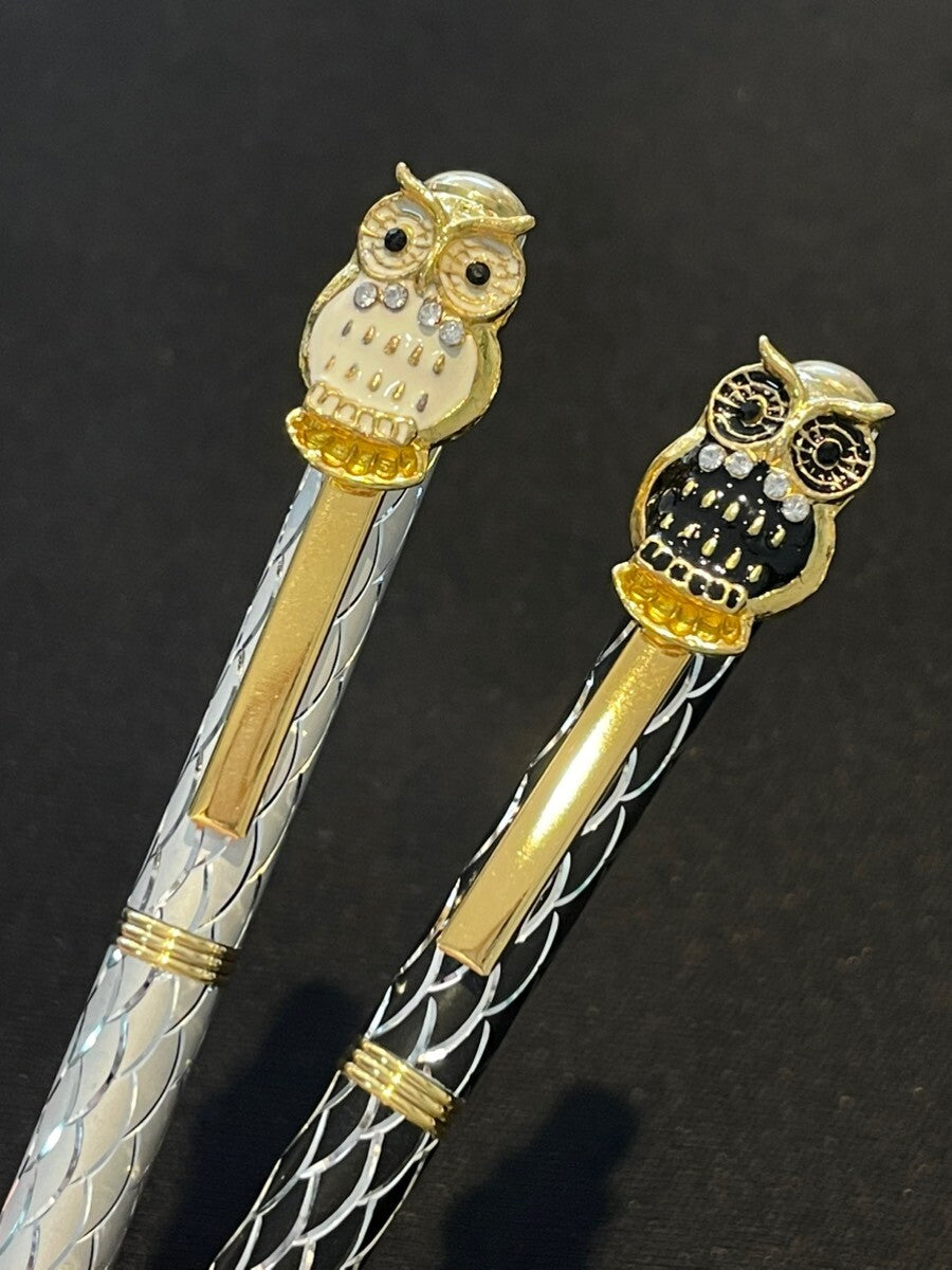 スワロフスキー付き!ふくろうボールペン黒(替芯サービス)