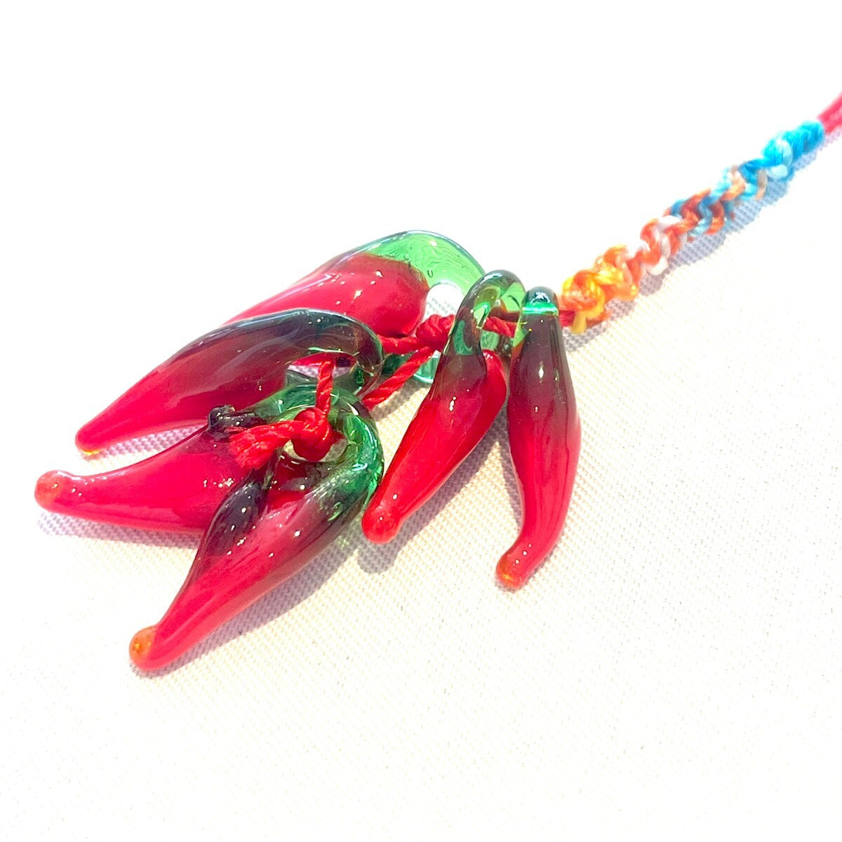 落ちろ厄!唐辛子ストラップ☆赤 Aris