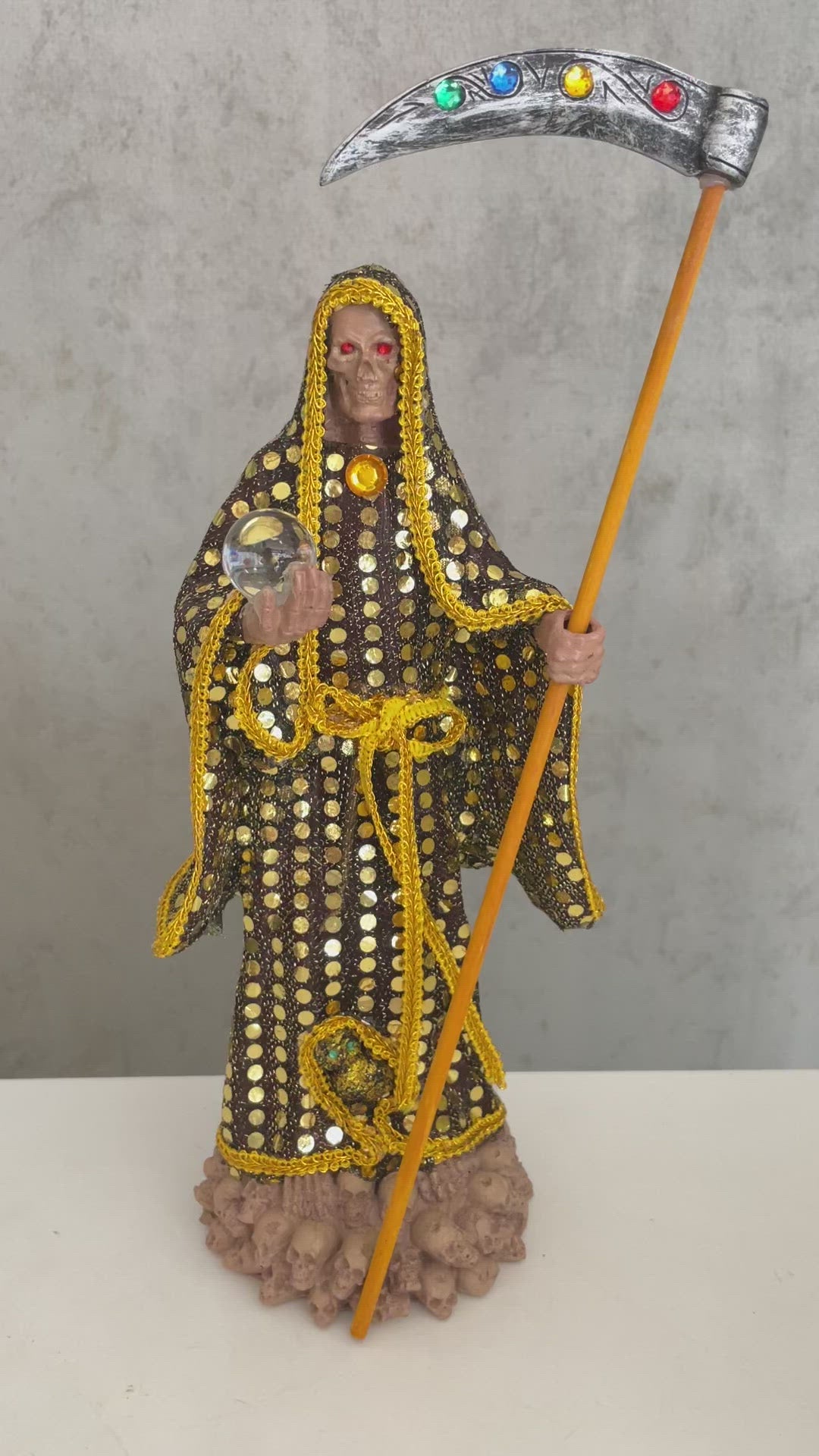 どんな願いも叶えるといわれる奇跡の聖人！サンタ・ムエルテ像 EX