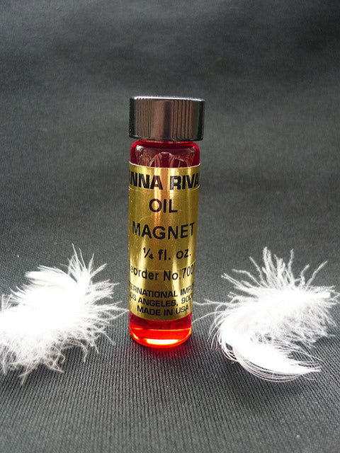 あなたが望むものを引き寄せて離さない!魔術オイル Magnet(マグネット)