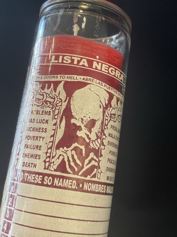 憎いアイツを奈落の底へ突き落とすキャンドル