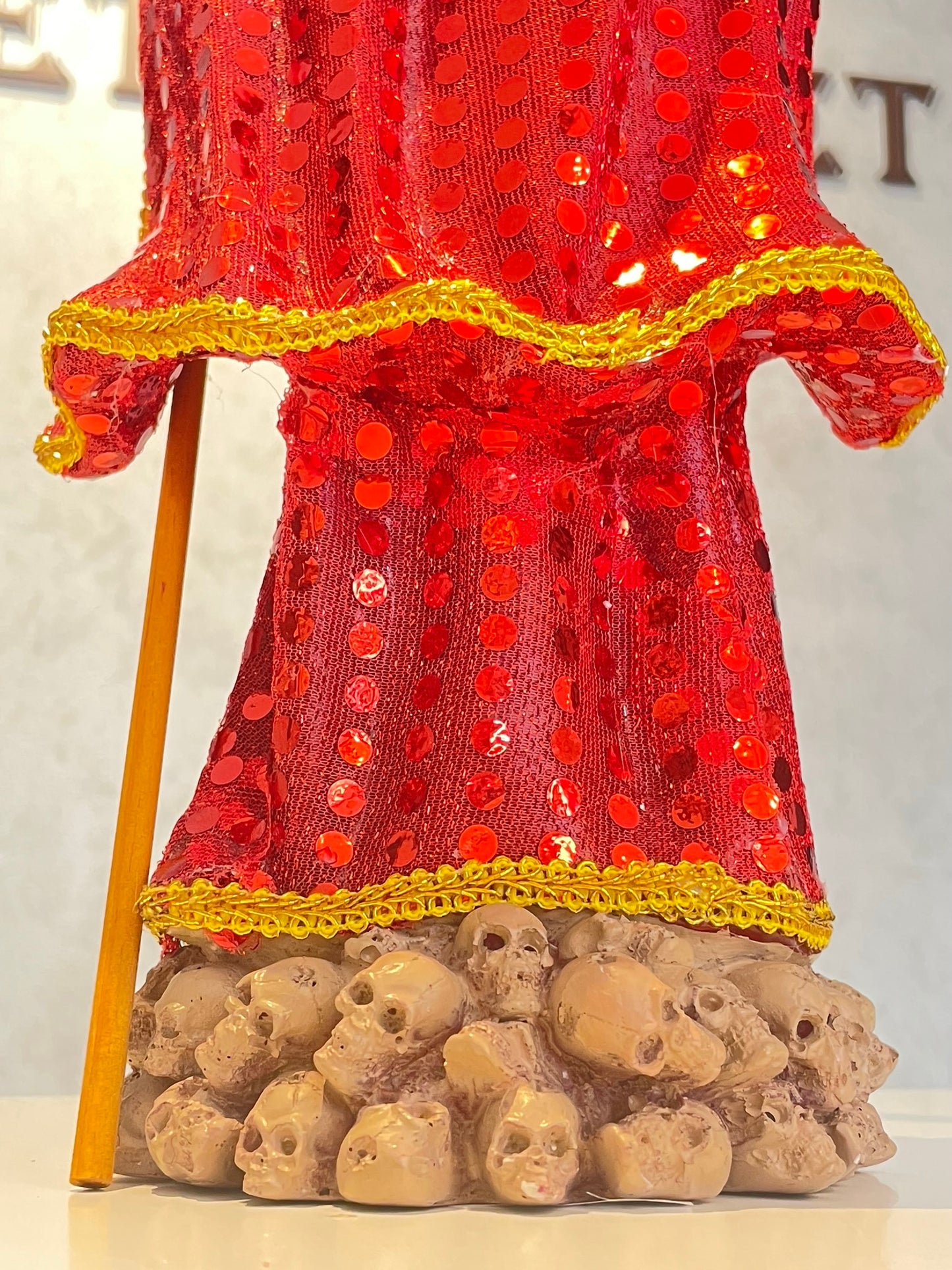 どんな願いも叶えるといわれる奇跡の聖人!サンタ・ムエルテ像 EXサイズ RED