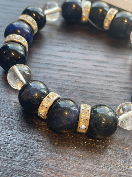 人を見抜き仕事の成功を得る!ファルコンアイ12mm&水晶