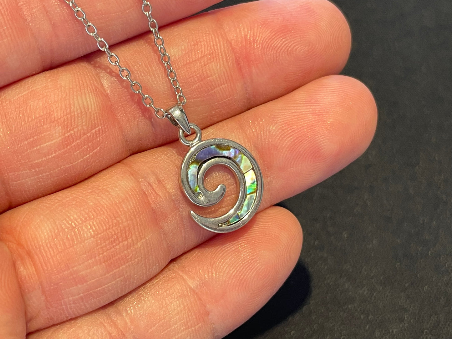 新たな始まりと成長・コル★ニュージーランド マオリ族のお守りネックレス