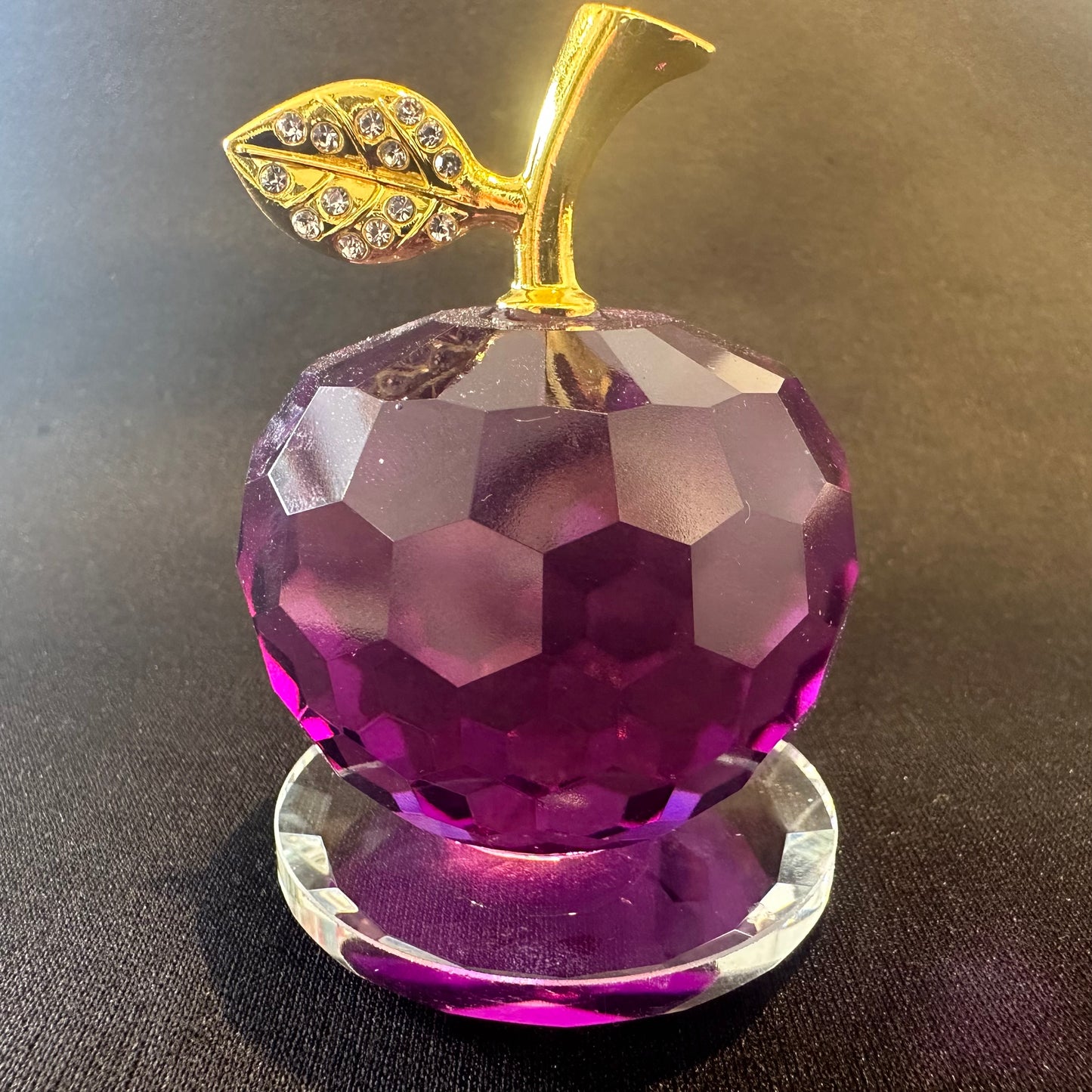 心配事を燃やし、傷付いた人間関係を修復する♪ クリスタル紫林檎【平和のシンボル】