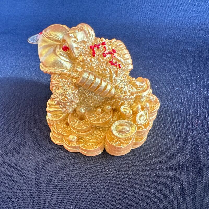 四方八方から財運を掴む！三脚銭蛙 小 E