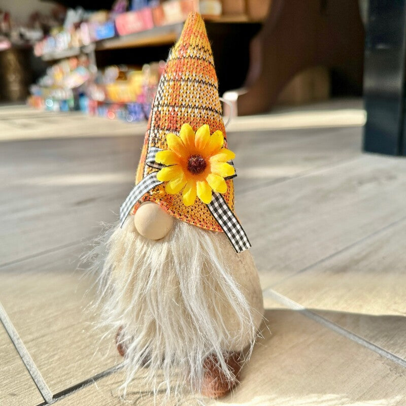 お金のありかを教えてくれる！宝物の守護者 伝説の妖精gnome（ノーム）オータムお座りおひげ