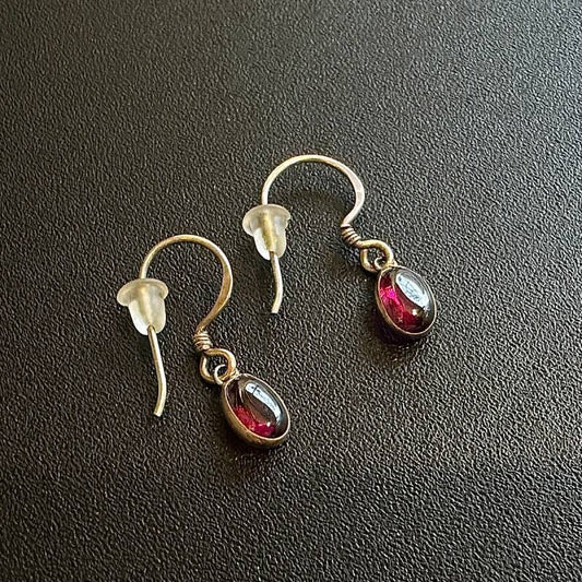 想いが届く♡愛と絆のガーネット ピアス