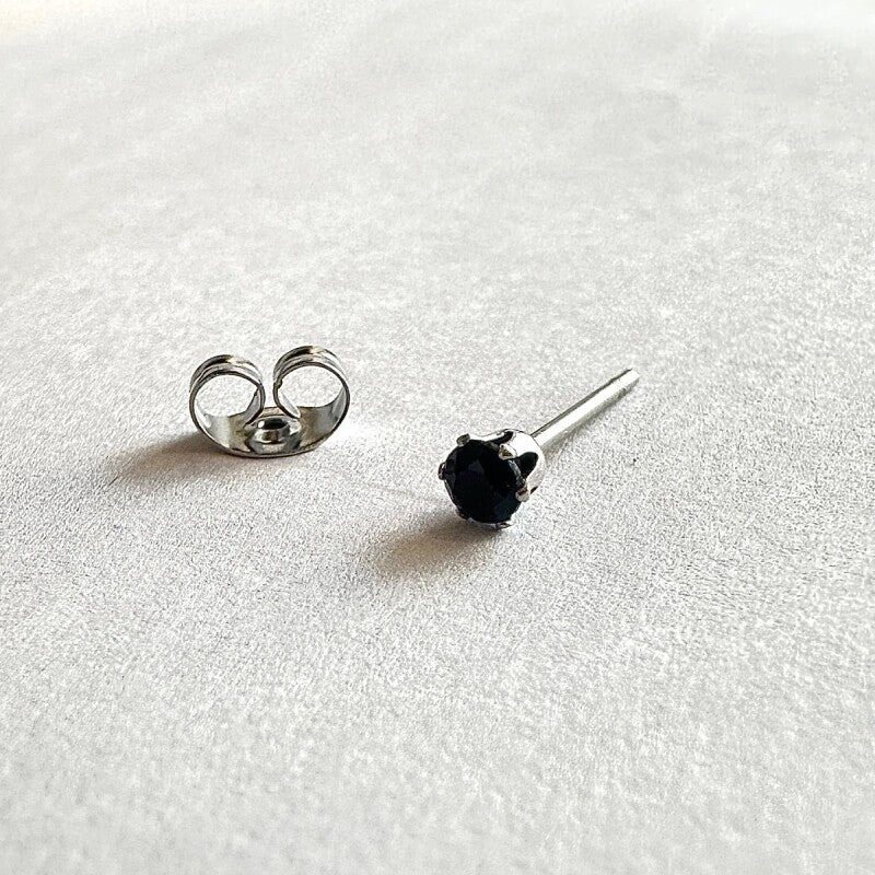 マイナスをプラスへ導く★ブラックオニキス　men's ピアス