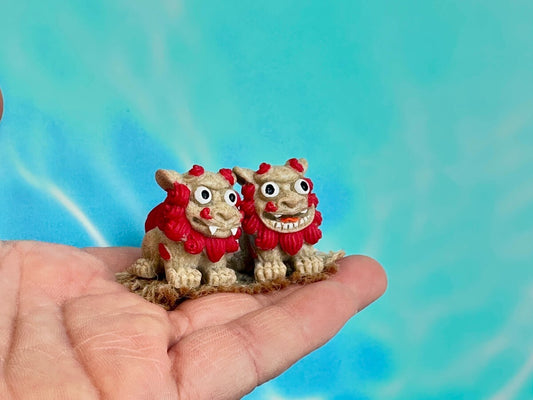 沖縄伝統の守り神 魔除けのシンボルシーサー ペア置物 小　ベージュ