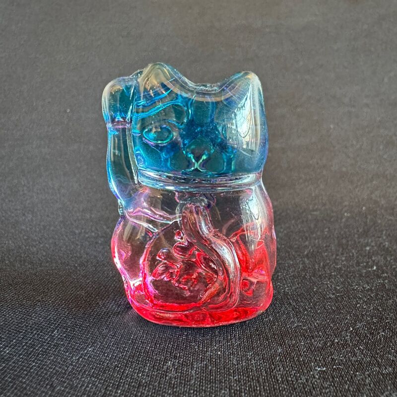 商売繫盛と良縁を招く！人招き♪オーロラ招き猫blue