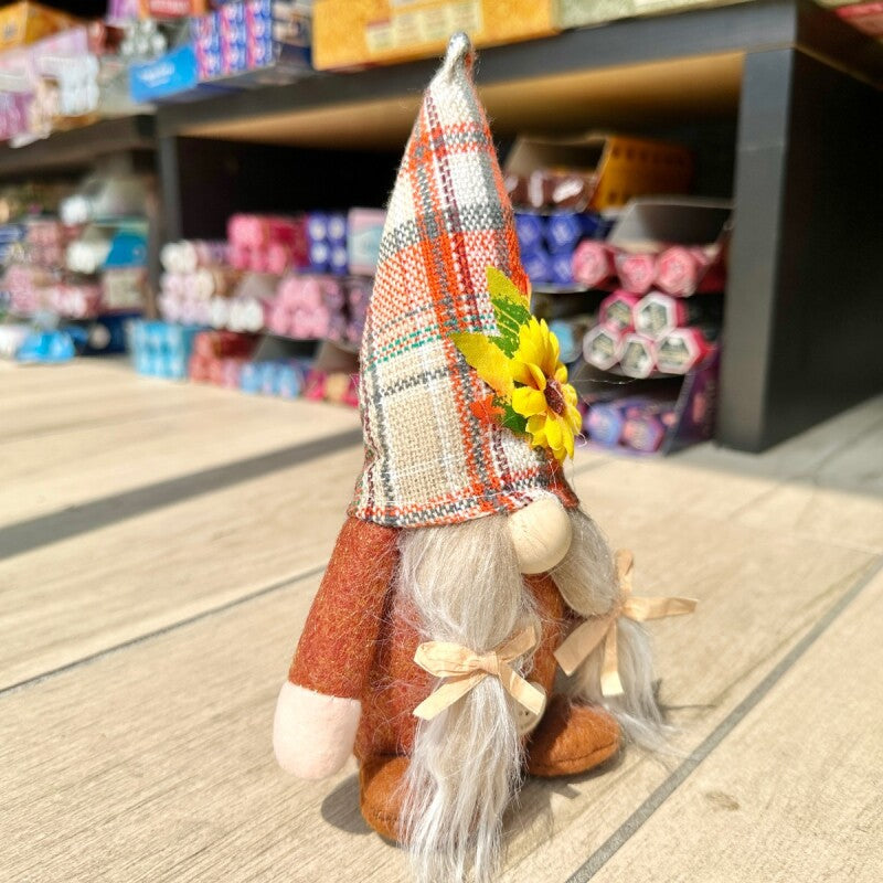 お金のありかを教えてくれる！宝物の守護者 伝説の妖精gnome（ノーム）オータムお座りおさげB