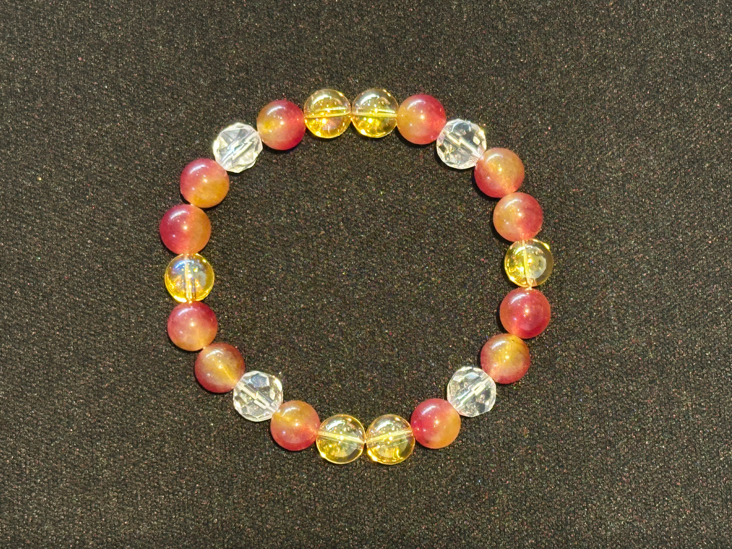 新たな仕事を呼び込み成功へ導く。コスモオーラ＆レッドジェイド ブレスレット