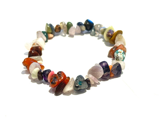 多くの石の力を1つに。パワーストーンミックスさざれ石ブレスレット