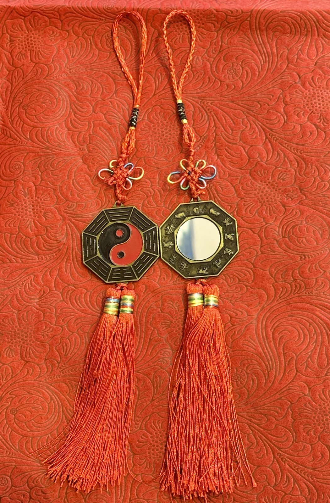 邪気を跳ね返せ！風水十二支八卦平面鏡