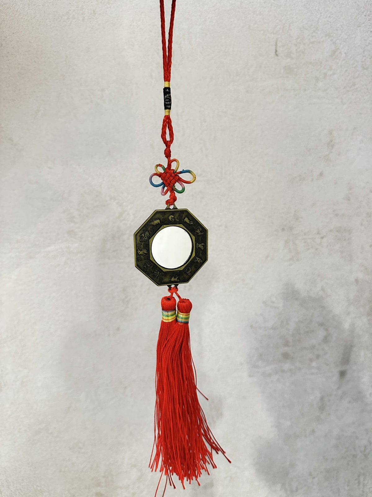 邪気を跳ね返せ！風水十二支八卦平面鏡