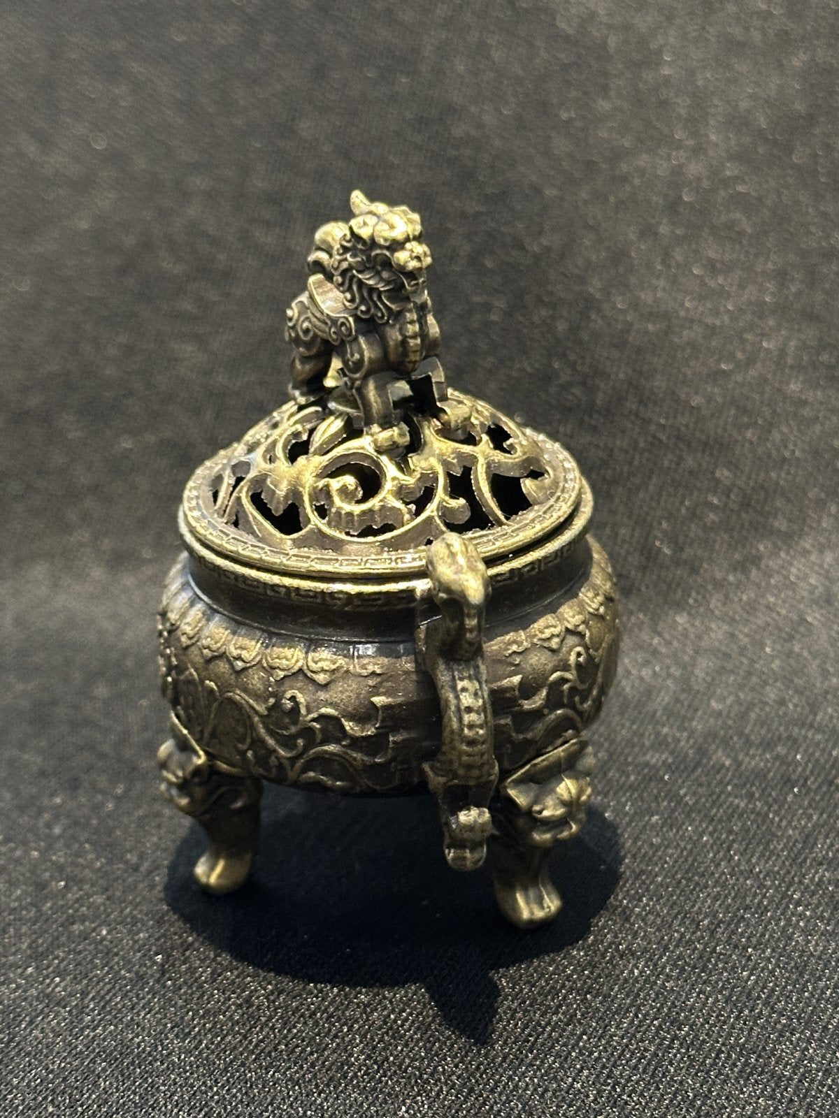 対人トラブル改善・災厄を未然に防ぎ、幸福を招く聖獣【麒麟（キリン）香炉】ドラゴンズブラッド雲型香１ケース付き（特別セット）