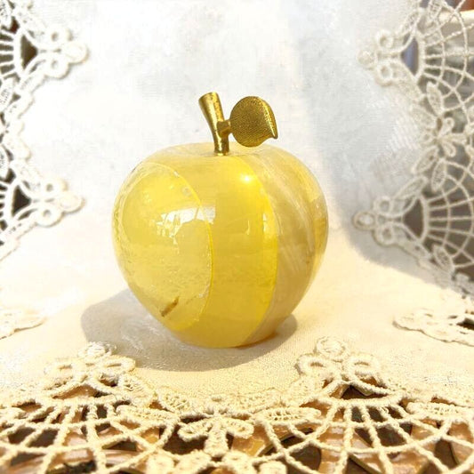 愛と喜びを運ぶ　オニキスりんご黄色