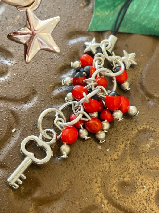 幸運の扉を開ける♪幸運のワイルーロ☆ストラップ 鍵＆願望成就の星